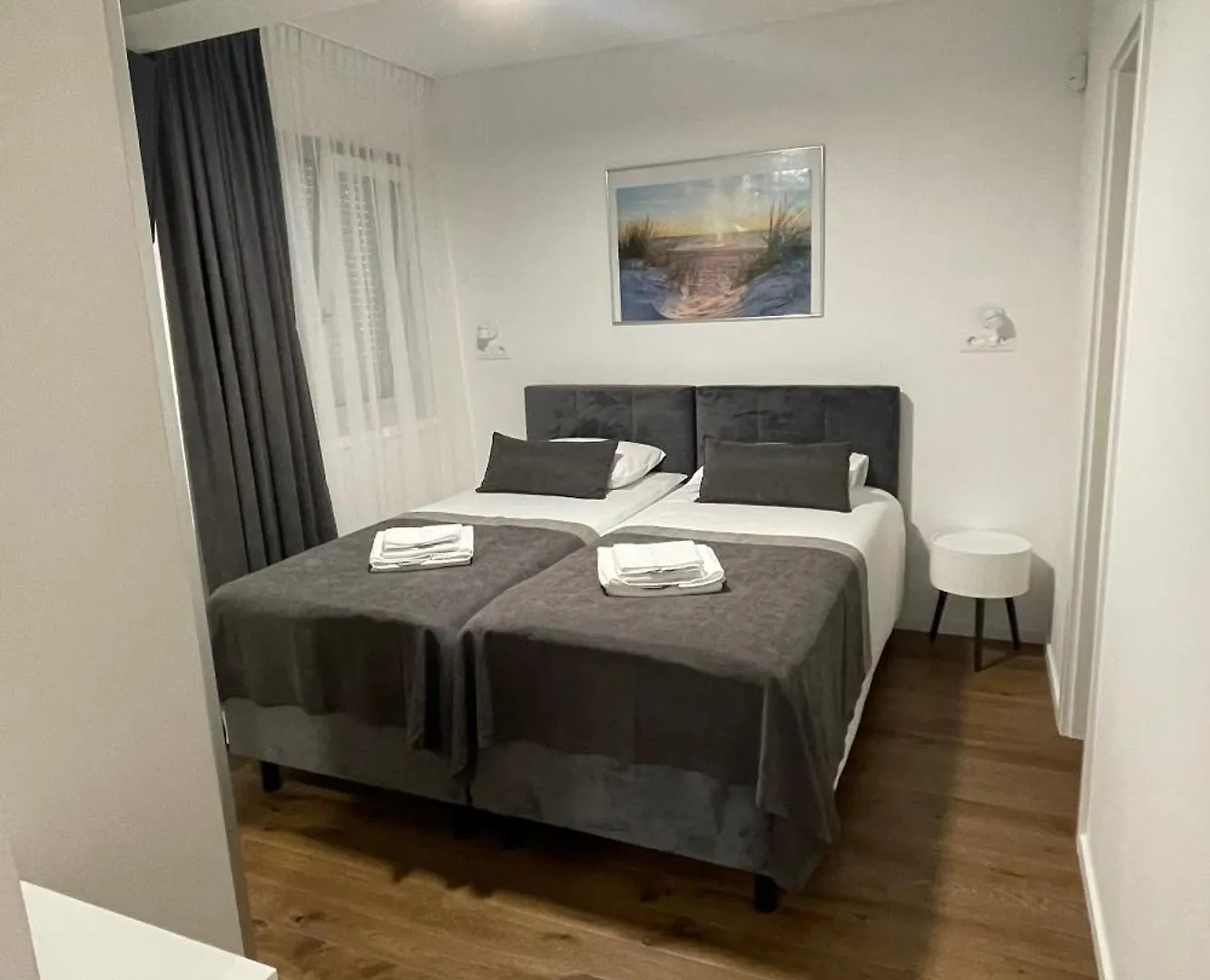 Apartments With Parking Spaces Kukci, Porec - 24365 0*,  Kroatien